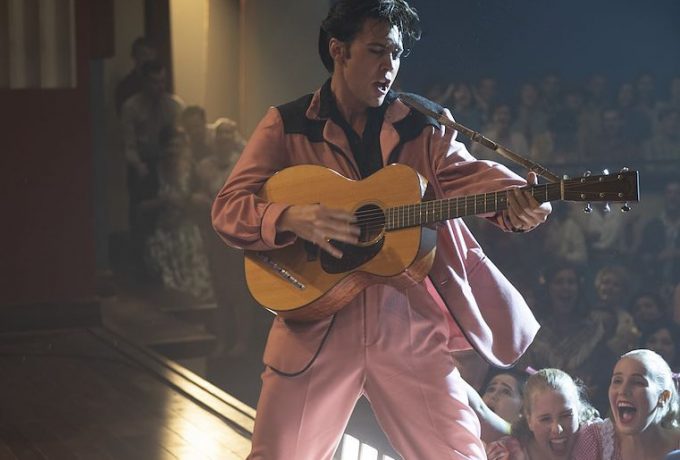 Elvis st 24 jpg sd low 2022 Warner Bros Pictures All Rights Reserved Photo Credit Courtesy of Warner Bros Pictures 62a9a7eb1c3e6