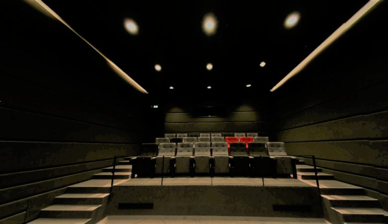 Studio6 Png4 920 1515160403