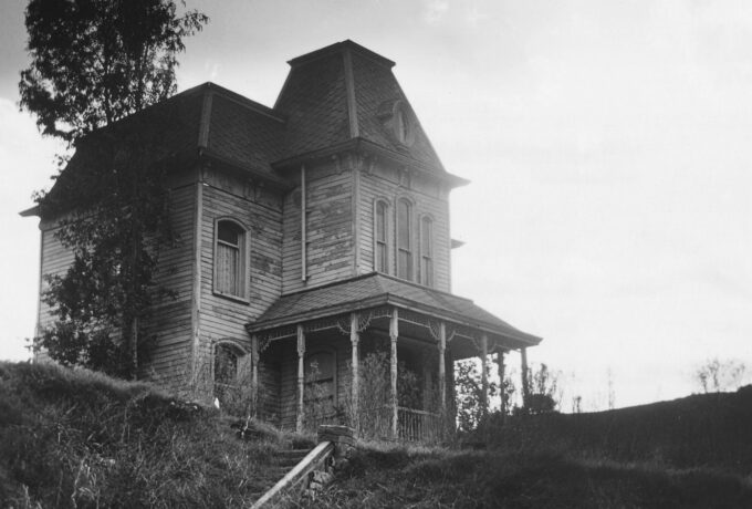 Psycho still 9
