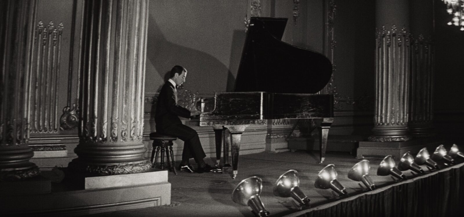 Tirez sur le pianiste 1960 LES FILMS DE LA PLEIADE 2024 MK2 FILMS 8