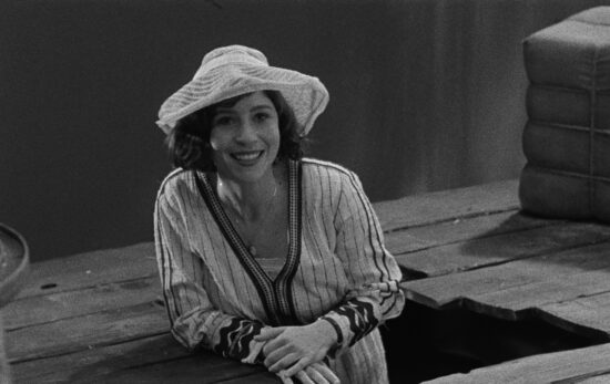 Grand Tour st 2 jpg sd high 2024 Uma Pedra No Sapato Vivo film Shellac Sud Cine ma Defacto